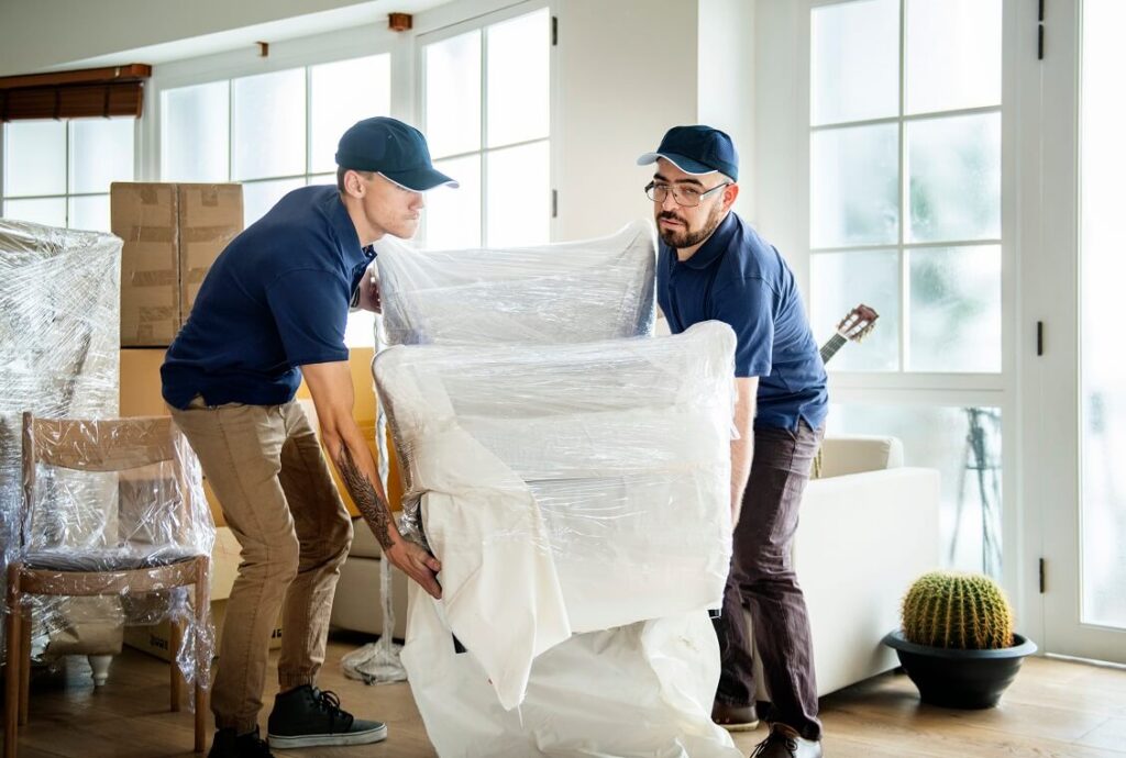 Weekend moving services, moving toronto, moving GTA, moving Ontario;